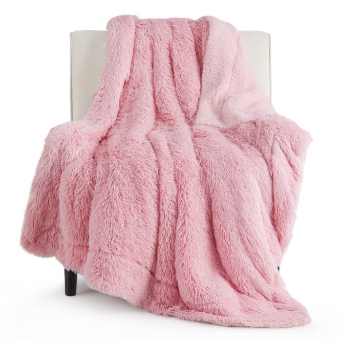 Bedsure Soft Pink Throw Blanket for Couch, Fluffy Fuzzy Blankets & Throws for Bed, Sofa, Cozy Plush Sherpa Fleece Faux Fur Blanket, Thick Warm Christmas Blanket Gifts for Women, Men, 50x60